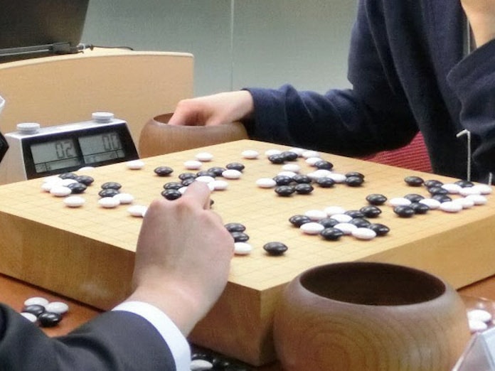 囲碁のプロ棋士への道 年齢制限は将棋よりも厳しい 日本経済新聞 囲碁のプロ棋士への道 年齢制限は将棋よりも厳しい 日本経済新聞