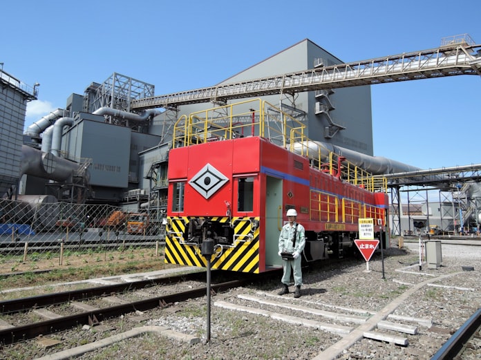高炉だけじゃない 神鋼 構内鉄道もco2削減 日本経済新聞 高炉だけじゃない 神鋼 構内鉄道もco2削減 日本経済新聞