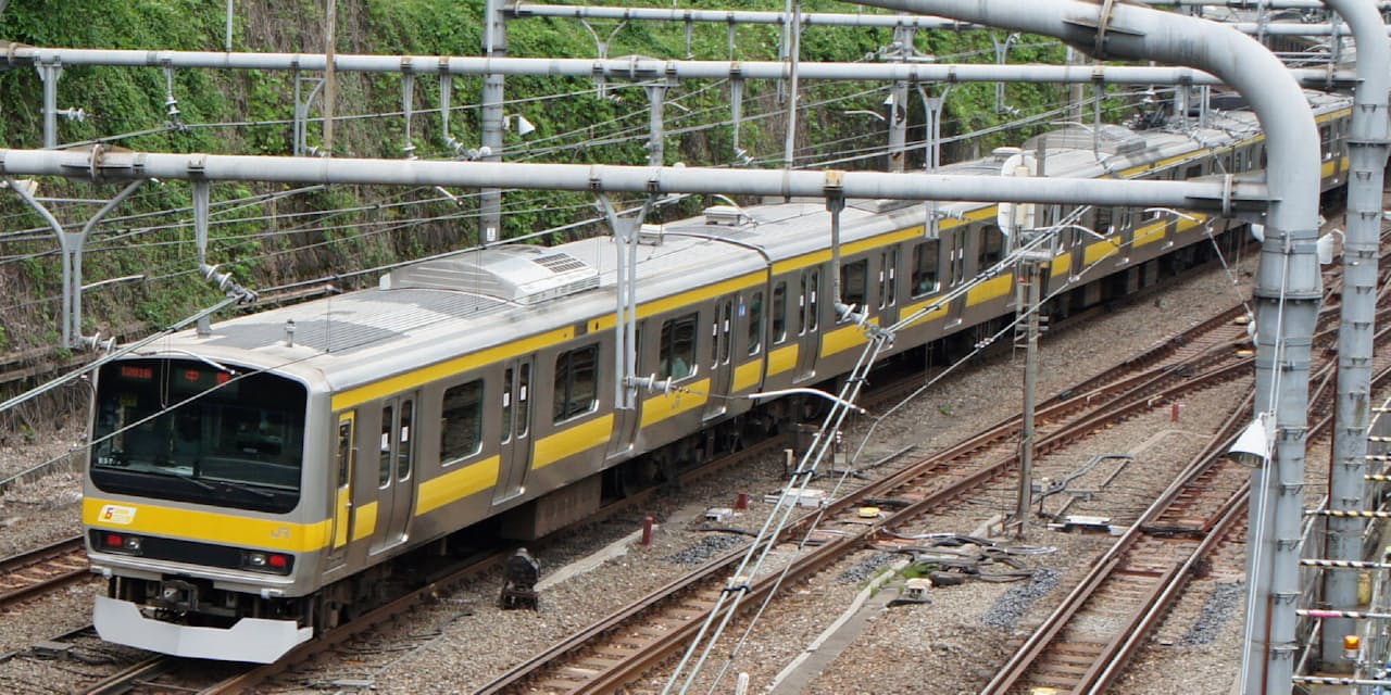 黄色い電車も中央線 人気路線は謎だらけ Nikkei Style 黄色い電車も中央線 人気路線は謎だらけ Nikkei Style