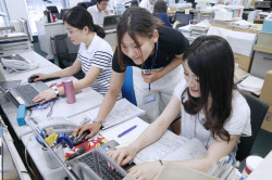 スーパークールビズ 5年目スタート 日本経済新聞 スーパークールビズ 5年目スタート 日本経済新聞