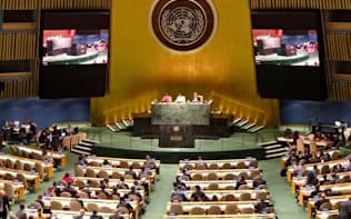 国連では世界各国の代表が意見を戦わせる（ニューヨークの国連本部）