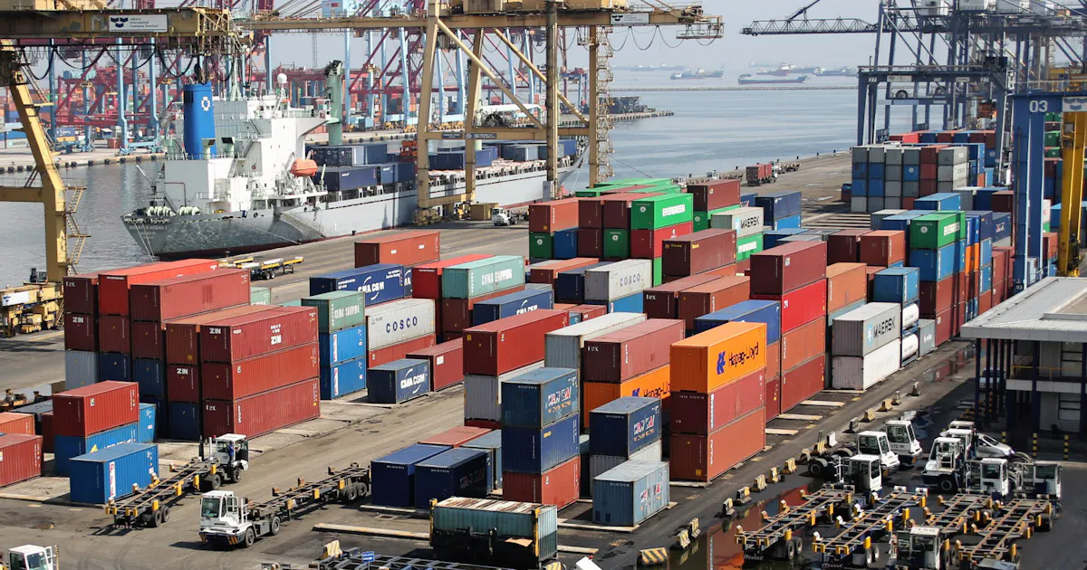 三井物産 インドネシア新港の運営開始 日本経済新聞 三井物産 インドネシア新港の運営開始 日本経済新聞