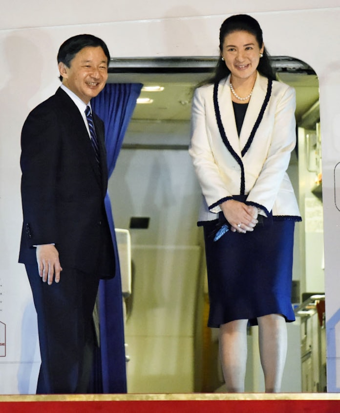 皇太子ご夫妻 トンガへ出発 国王戴冠式に出席 日本経済新聞