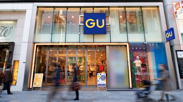 Gu 試練の衣替え 規模もトレンドも追う 日本経済新聞 Gu 試練の衣替え 規模もトレンドも追う 日本経済新聞