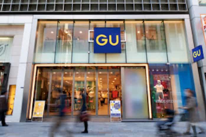 Gu 試練の衣替え 規模もトレンドも追う 日本経済新聞
