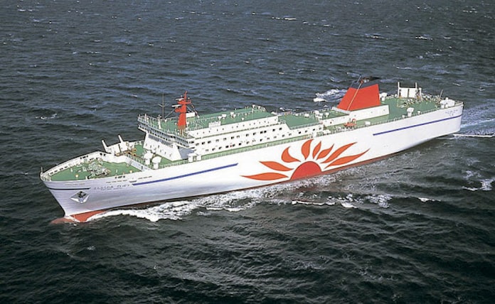 フェリー火災 93人脱出 北海道 苫小牧沖 日本経済新聞 フェリー火災 93人脱出 北海道 苫小牧沖 日本経済新聞