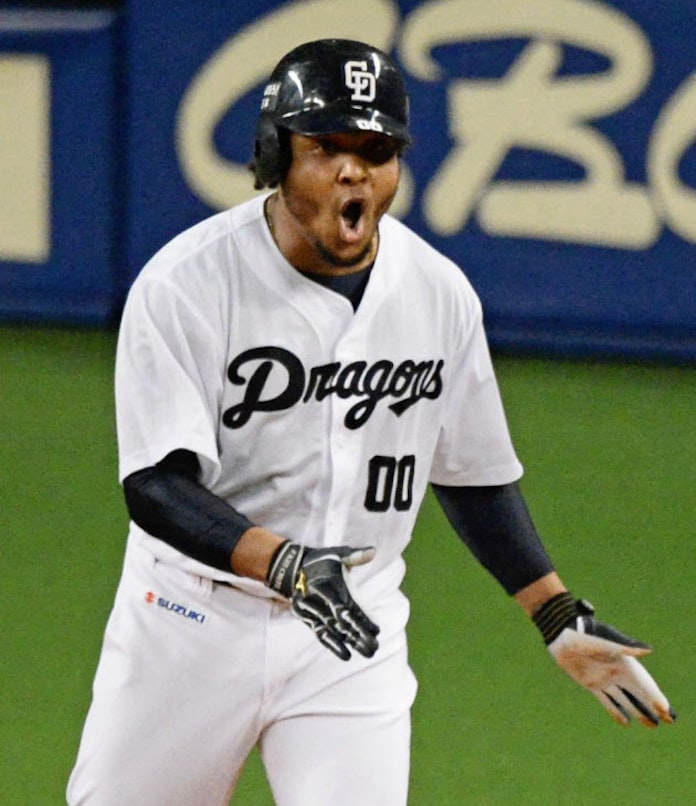 中日5連勝 大野が10勝目 広島は攻守で精彩欠く 日本経済新聞 中日5連勝 大野が10勝目 広島は攻守で精彩欠く 日本経済新聞