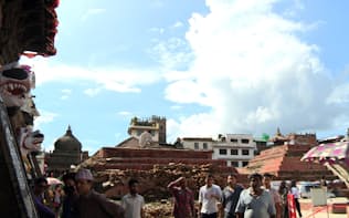 地震で倒壊したネパールの世界遺産