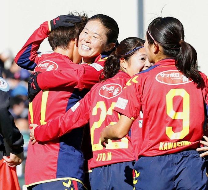 Inac神戸など4強 サッカー皇后杯 日本経済新聞