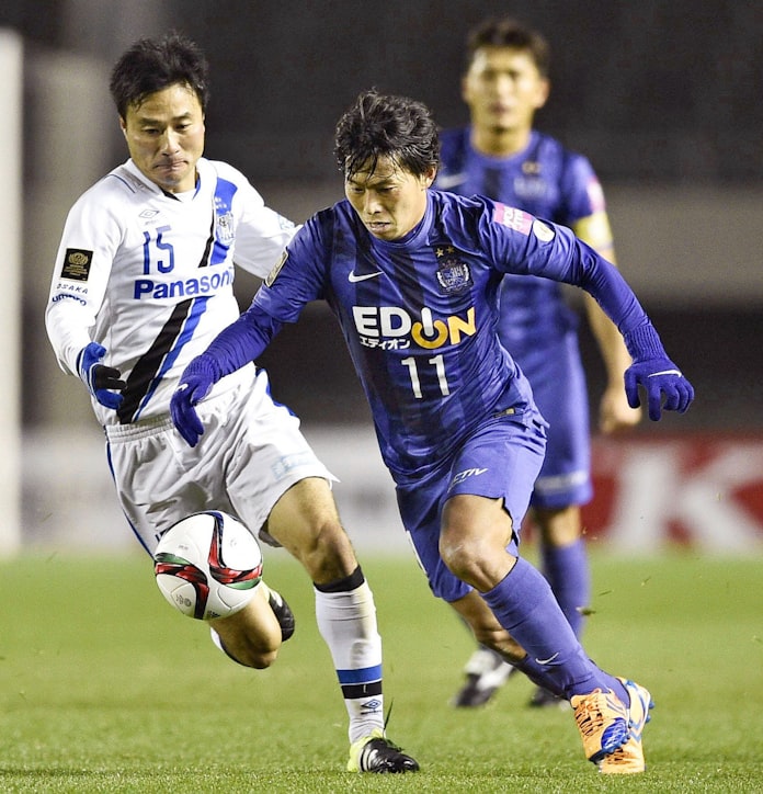 15年の日本サッカー 視聴率で読み解く 明と暗 日本経済新聞 15年の日本サッカー 視聴率で読み解く 明と暗 日本経済新聞