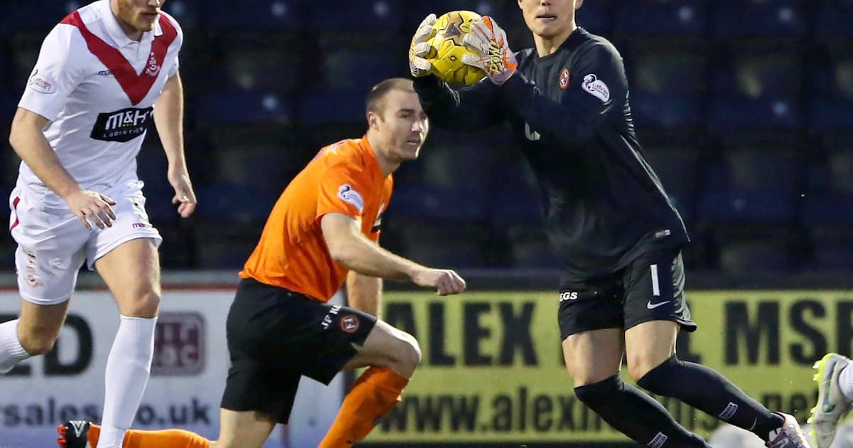 川島フル出場 チームも勝利 サッカーのスコットランド杯 日本経済新聞 川島フル出場 チームも勝利 サッカーのスコットランド杯 日本経済新聞