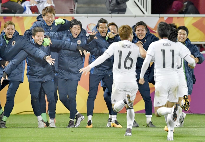 前評判覆してv サッカーu 23代表 3つの勝因 日本経済新聞 前評判覆してv サッカーu 23代表 3つの勝因 日本経済新聞