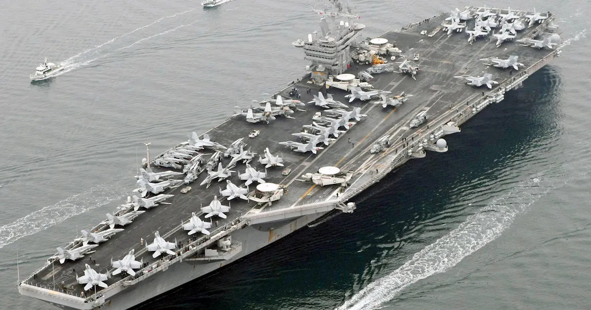 米の原子力空母 南シナ海で警戒監視活動 中国に再考促す 日本経済新聞 米の原子力空母 南シナ海で警戒監視活動 中国に再考促す 日本経済新聞