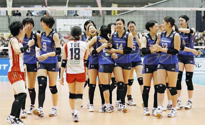 久光 2季ぶり5度目v バレー女子プレミアリーグ 日本経済新聞