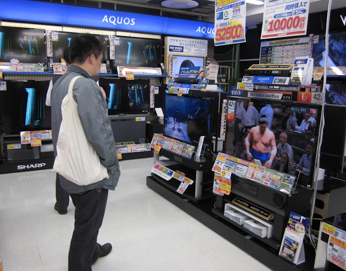 子供部屋に32型 薄型テレビ 安値が定着 日本経済新聞