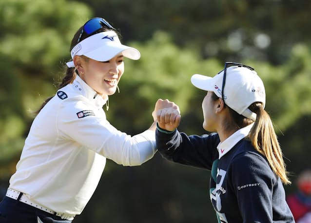女子ゴルフ 変わる勢力図 22歳以下が14戦中10勝 日本経済新聞 女子ゴルフ 変わる勢力図 22歳以下が14戦中10勝 日本経済新聞