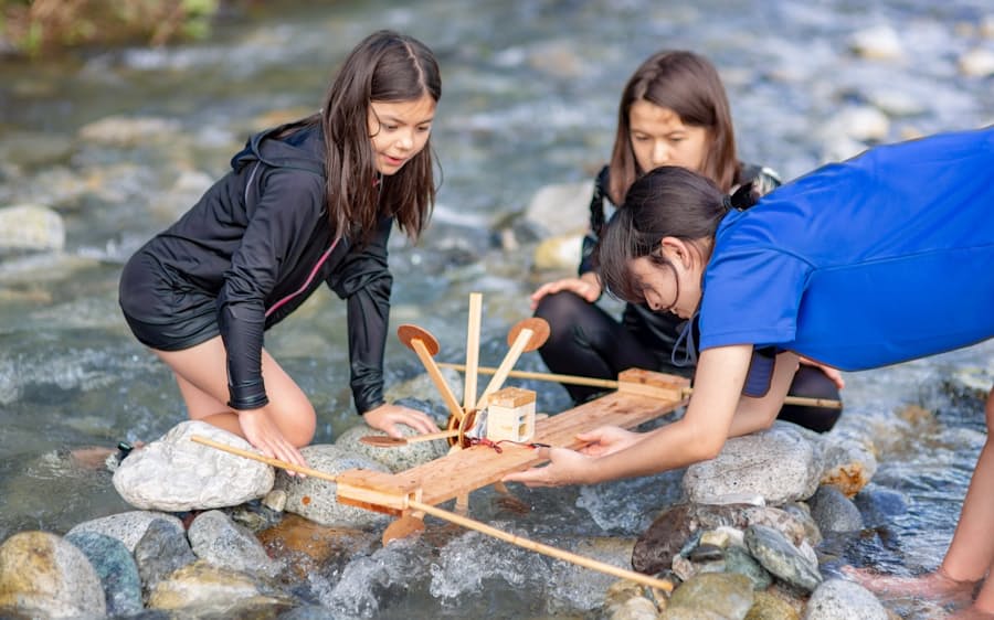 教育から始める地方創生 草本朋子氏 日本経済新聞