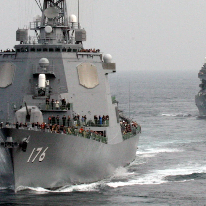 迷走の末 イージス艦 に回帰 政府が地上配備代替策 日本経済新聞 迷走の末 イージス艦 に回帰 政府が地上配備代替策 日本経済新聞