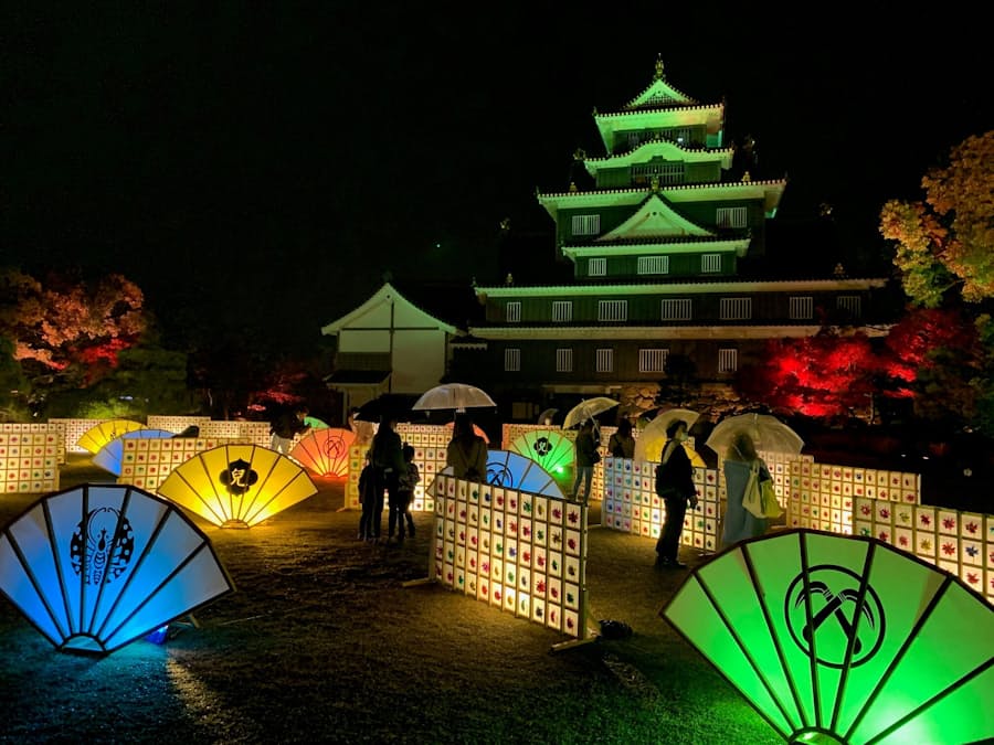 秋の後楽園 岡山城ライトアップ 来場者前年比25 増 日本経済新聞