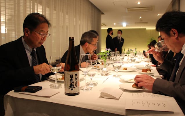 栃木の4酒蔵 フレンチとコラボ 訪日客の回復見据え 日本経済新聞 栃木の4酒蔵 フレンチとコラボ 訪日客の回復見据え 日本経済新聞