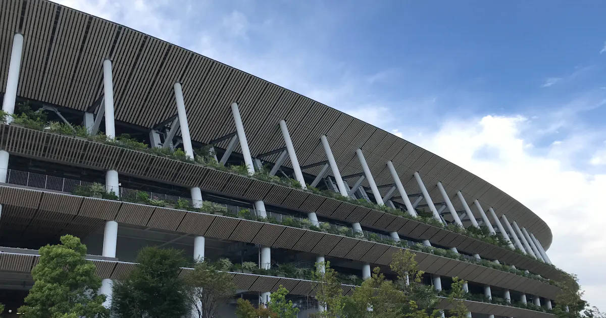 東京五輪のメリット デメリット 公の場で議論を 日本経済新聞