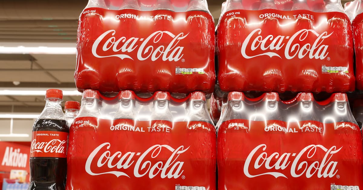 コカ コーラ 全世界で20人削減 米紙報道 日本経済新聞 コカ コーラ 全世界で20人削減 米紙報道 日本経済新聞
