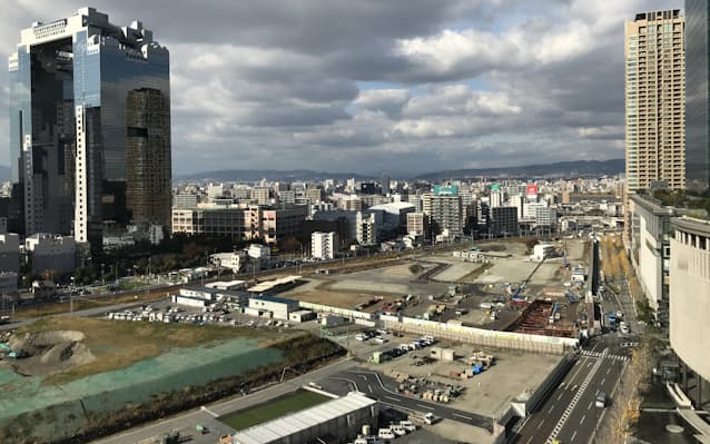変わる街並み 広島に新サッカー場 金沢はホテル変調 日本経済新聞 変わる街並み 広島に新サッカー場 金沢はホテル変調 日本経済新聞