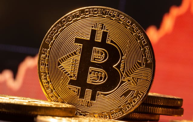 ビットコイン乱高下 1日の値幅19 一時急落も 日本経済新聞 ビットコイン乱高下 1日の値幅19 一時急落も 日本経済新聞