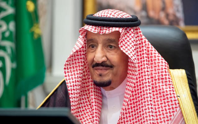 サウジ カタールとの国境閉鎖を解除 日本経済新聞 サウジ カタールとの国境閉鎖を解除 日本経済新聞