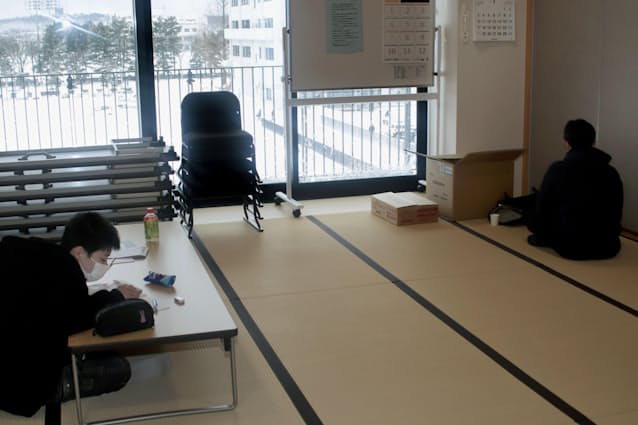 東北 新潟で4 5万戸停電 秋田中心 避難所も設置 日本経済新聞 東北 新潟で4 5万戸停電 秋田中心 避難所も設置 日本経済新聞