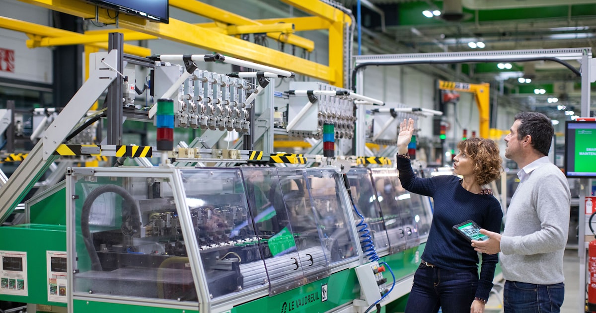 仏シュナイダー、企業の脱炭素目標の策定を支援 - 日本経済新聞