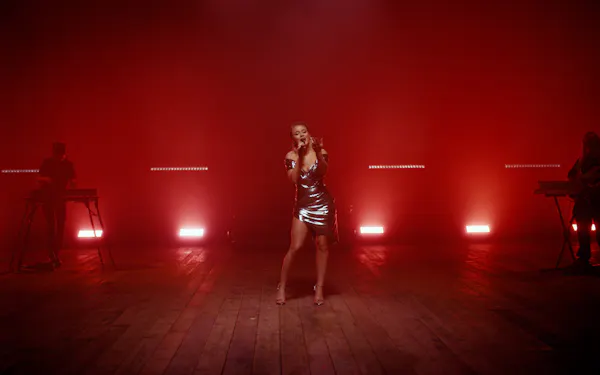 ソニー 360度音楽をアマゾンで配信 日本経済新聞