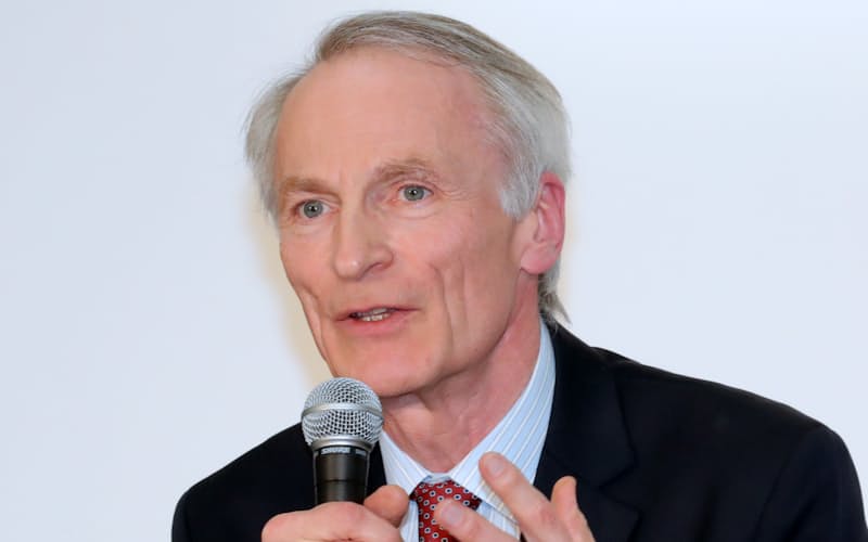 ルノーのスナール会長がオンラインで取材に応じた(写真は2019年) ルノーのスナール会長がオンラインで取材に応じた(写真は2019年)