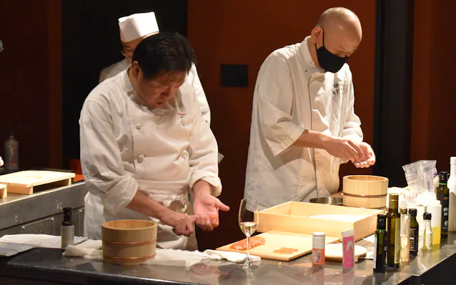 新型コロナ イタリアン相次ぎ出店 加工品開発も 鶴岡の奥田シェフ 日本経済新聞