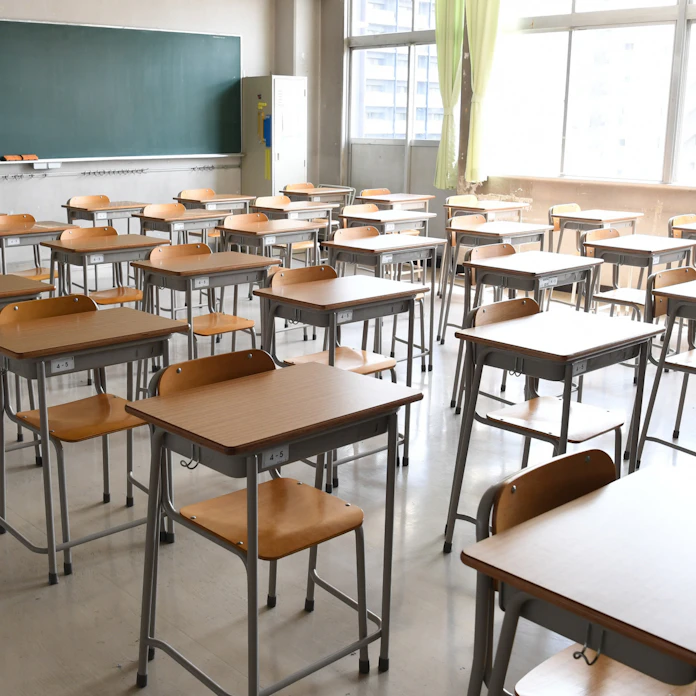 新型コロナ 世界の子供 通学機会喪失は5カ月 ユネスコ調べ 日本経済新聞