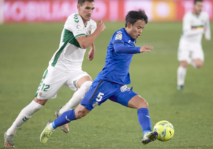 若いサッカー選手たちへ 夢持ち続け はい上がる力に 日本経済新聞 若いサッカー選手たちへ 夢持ち続け はい上がる力に 日本経済新聞