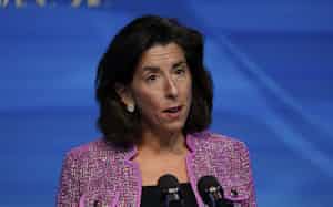 商務長官に指名されたレモンド氏は対中強硬姿勢を示した=AP 商務長官に指名されたレモンド氏は対中強硬姿勢を示した=AP