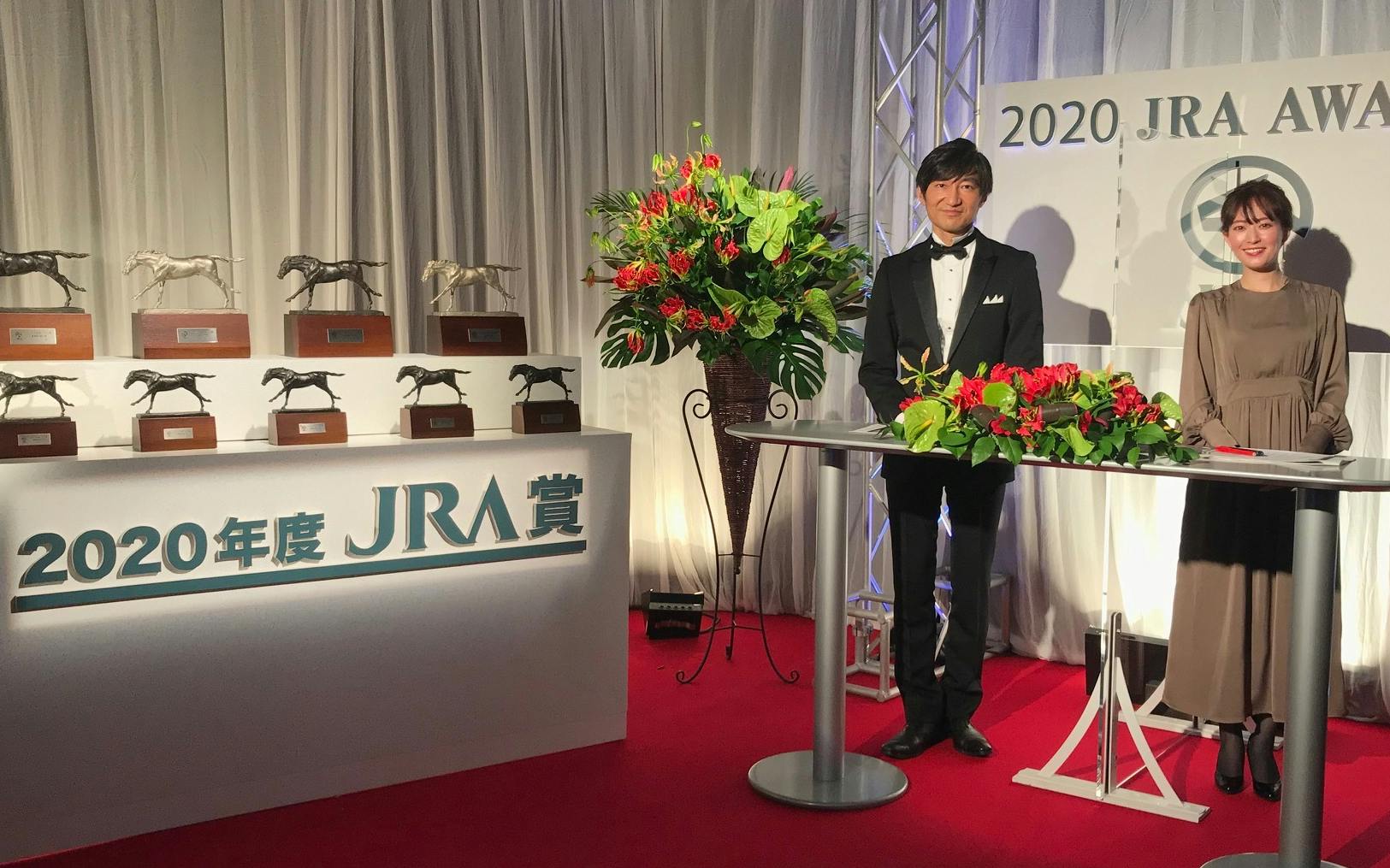 再度の緊急事態宣言 Jra賞表彰式は特別番組に 日本経済新聞 再度の緊急事態宣言 Jra賞表彰式は特別番組に 日本経済新聞