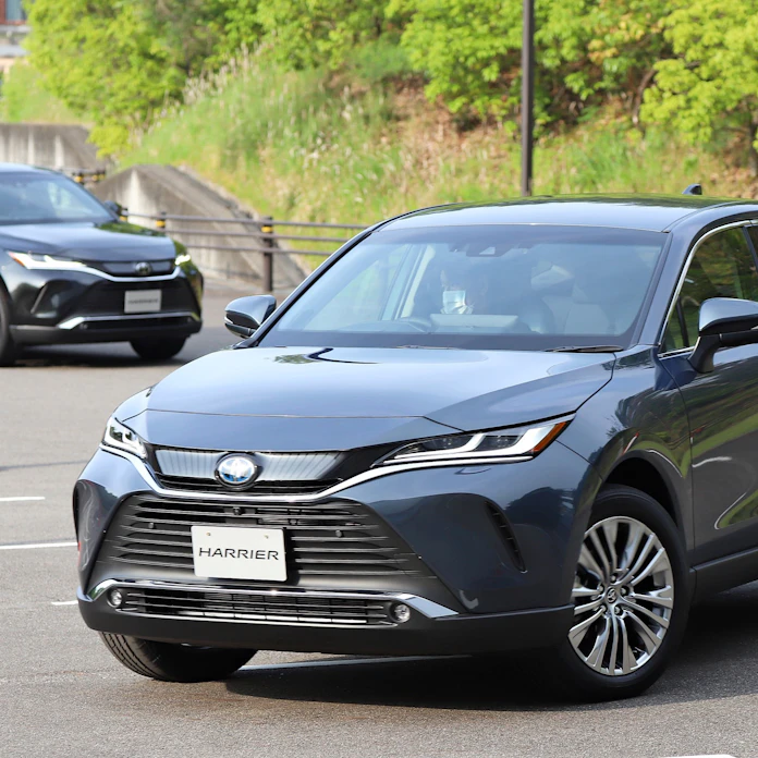 トヨタ国内独走、20年シェア過半 全車種併売とSUV奏功: 日本経済新聞