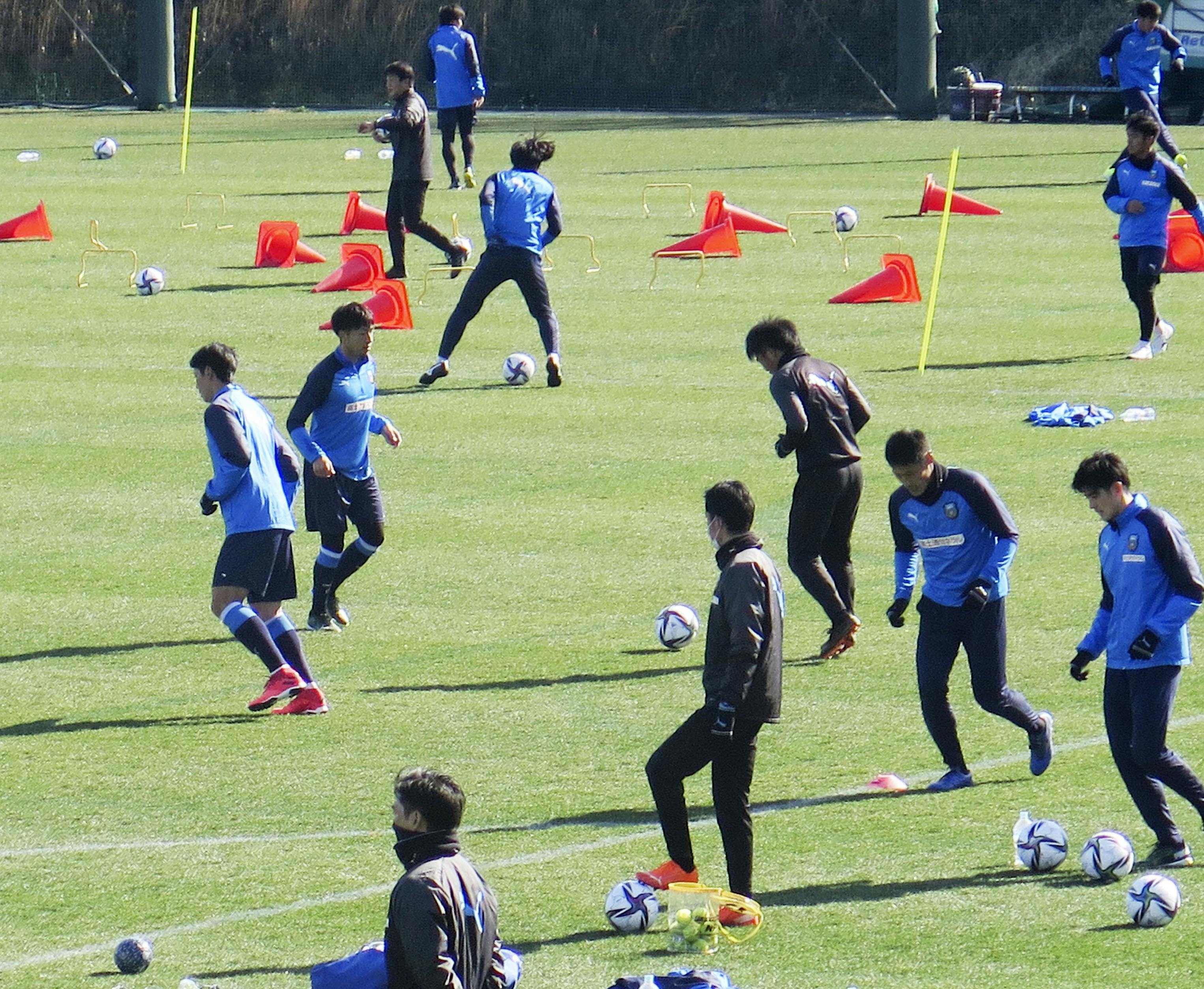 日本サッカー世界への挑戦 日本経済新聞 日本サッカー世界への挑戦 日本経済新聞