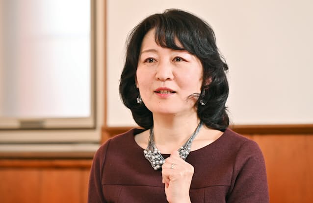 伝統と革新の京都 多様性が礎に 植木朝子さん 日本経済新聞 伝統と革新の京都 多様性が礎に 植木朝子さん 日本経済新聞