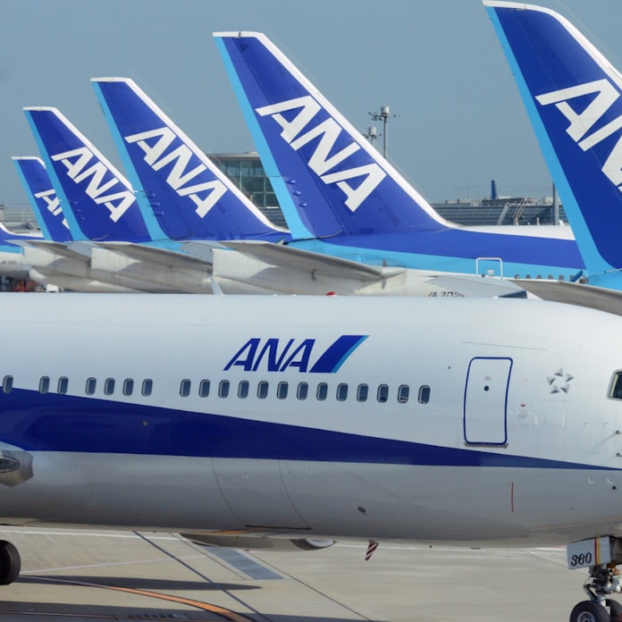 Ana 航空事業3万人体制へ 25年度末までに2割減 日本経済新聞