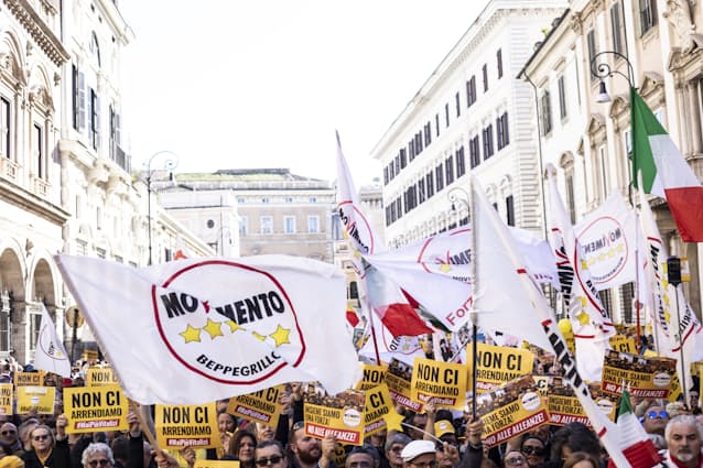 イタリア最大与党 党員投票へ ドラギ氏支持の判断で 日本経済新聞 イタリア最大与党 党員投票へ ドラギ氏支持の判断で 日本経済新聞