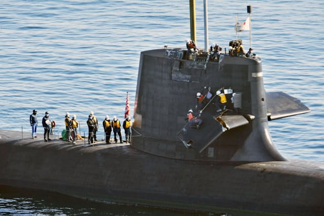 艦橋にゆがみ かじ折れる 潜水艦衝突事故で海保調査 日本経済新聞 艦橋にゆがみ かじ折れる 潜水艦衝突事故で海保調査 日本経済新聞