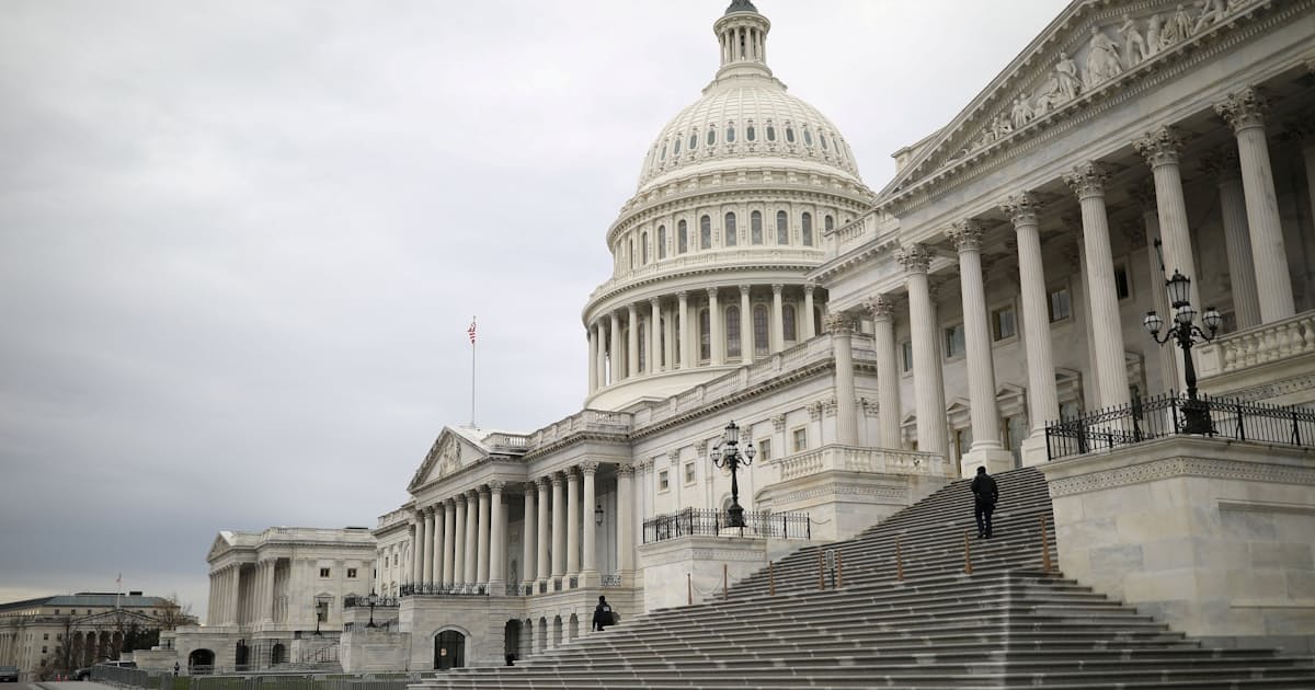 新型コロナ 米財政赤字は240兆円に 議会21年予測 債務は3000兆円 日本経済新聞 新型コロナ 米財政赤字は240兆円に 議会21年予測 債務は3000兆円 日本経済新聞