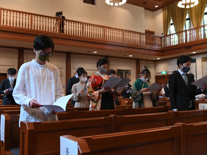 新型コロナ 卒業式の参加者数を抑制 京都産業大や同志社大 日本経済新聞 新型コロナ 卒業式の参加者数を抑制 京都産業大や同志社大 日本経済新聞