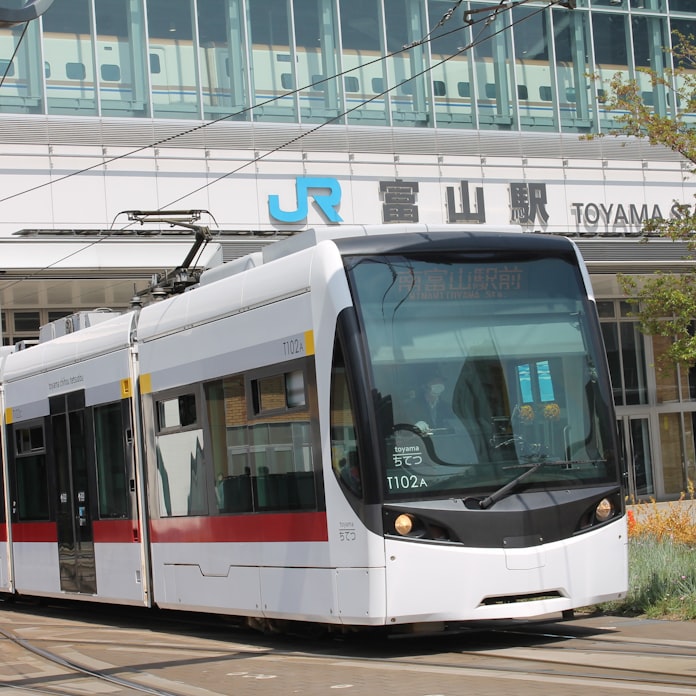 関西電力 混雑情報 Line で公開 富山市で実験 日本経済新聞 関西電力 混雑情報 Line で公開 富山市で実験 日本経済新聞