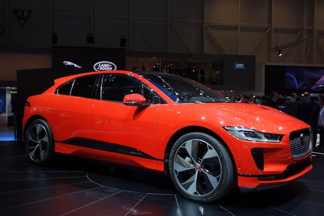 高級車 ジャガー Ev専業ブランドに Jlrが25年から 日本経済新聞 高級車 ジャガー Ev専業ブランドに Jlrが25年から 日本経済新聞