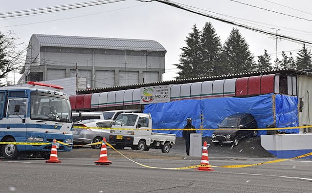 中古車店で銃撃 男性死亡 福島県須賀川市 日本経済新聞 中古車店で銃撃 男性死亡 福島県須賀川市 日本経済新聞