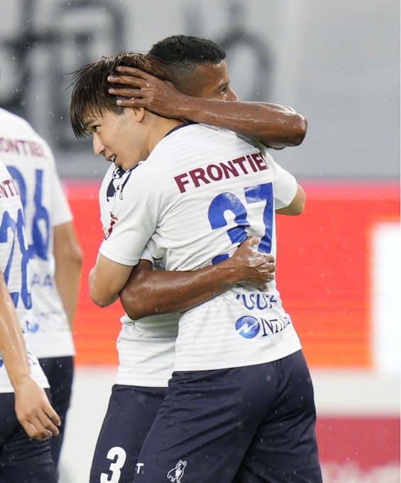 常に真剣 本物の悔し涙 横浜fc 松尾佑介 日本経済新聞 常に真剣 本物の悔し涙 横浜fc 松尾佑介 日本経済新聞